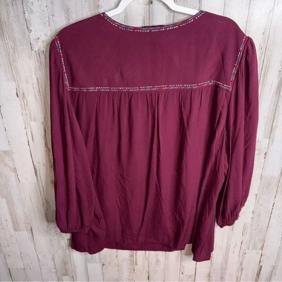 The Pioneer Woman Split Neck Embroidered Blouse Women's Plus Size 2X NWT! - Picture 10 of 16